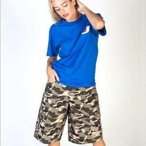 JNCO Jeans indicator camo cargo shorts Billie